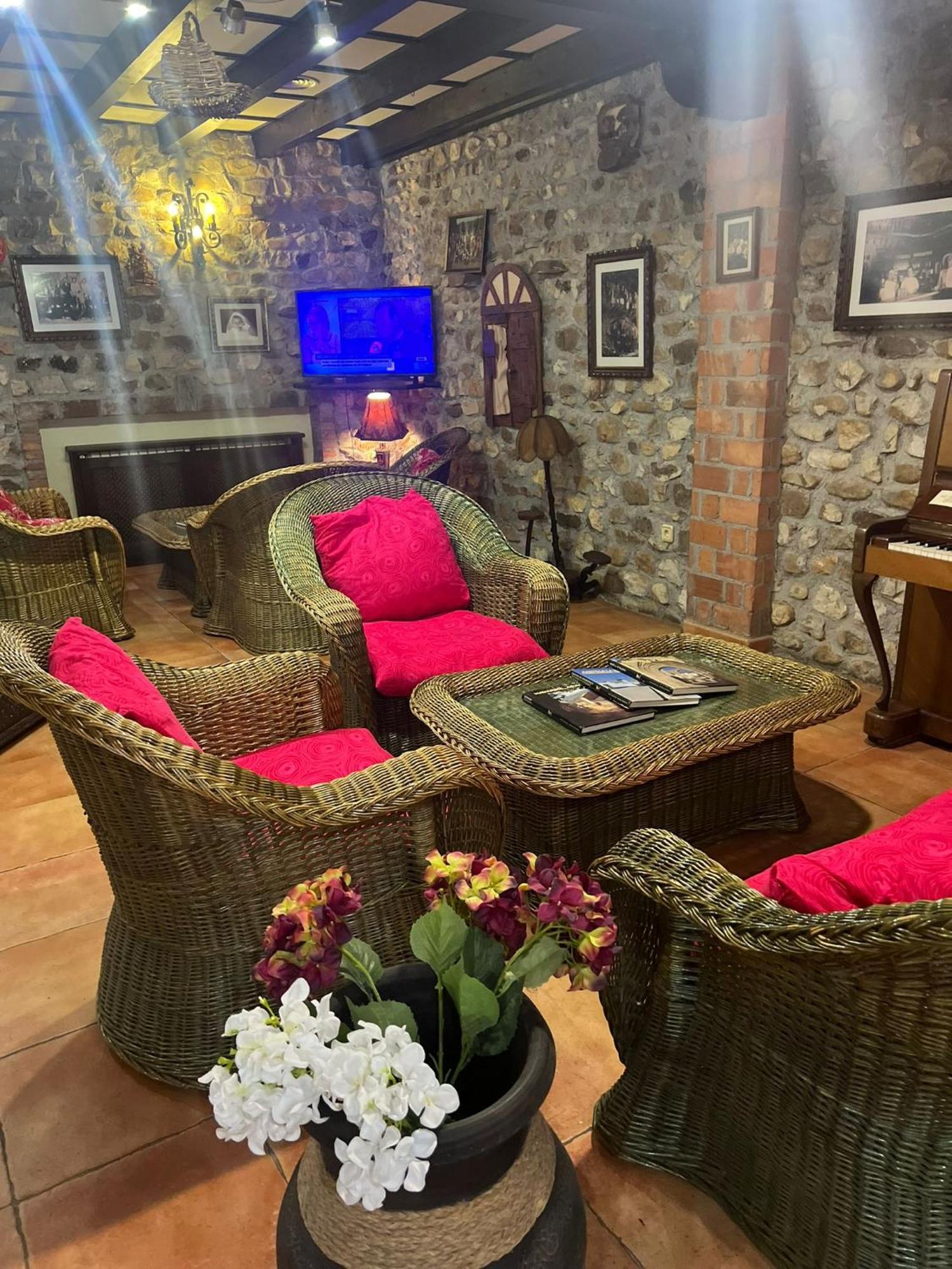 Hotel El Bricial Soto De Cangas Εξωτερικό φωτογραφία